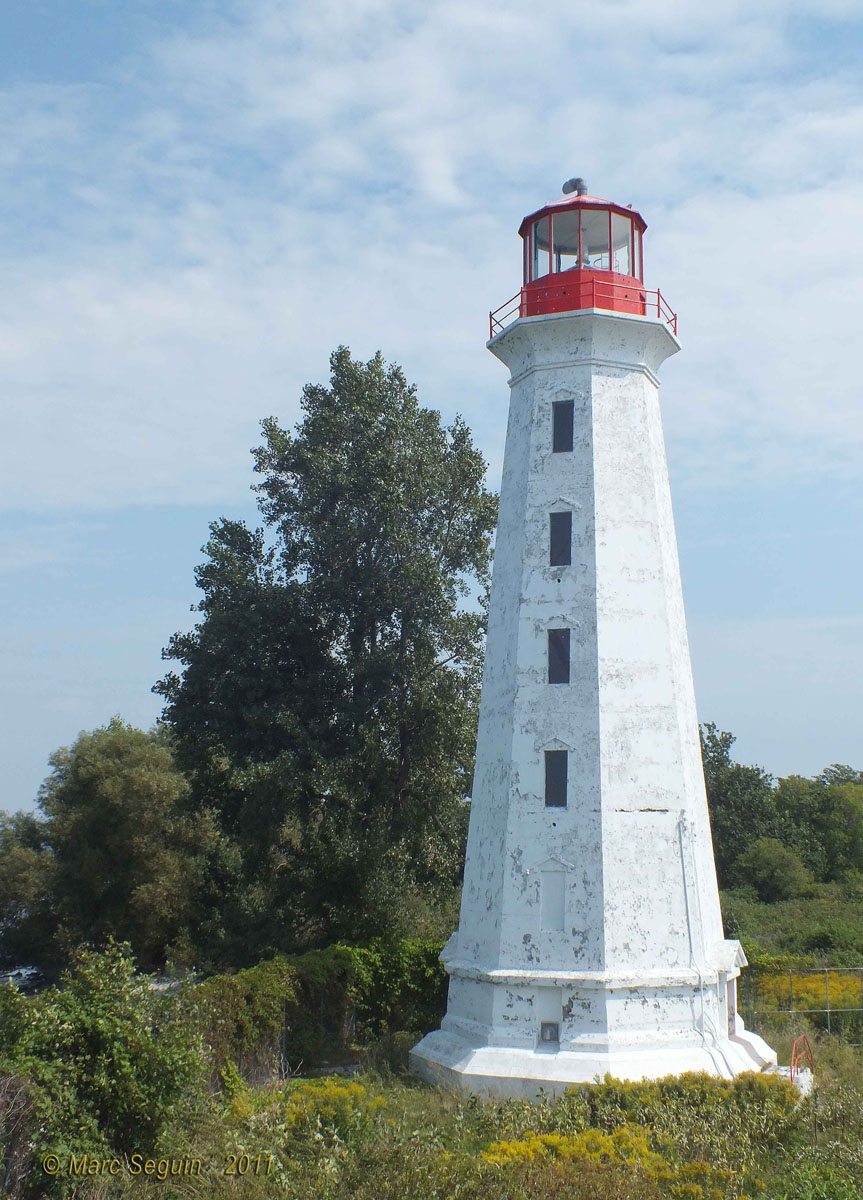 Main Duck Island Lighthouse
